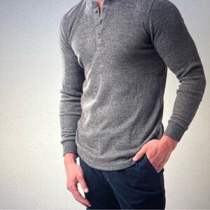 Men's Gray Henley Long Sleeve Shirt